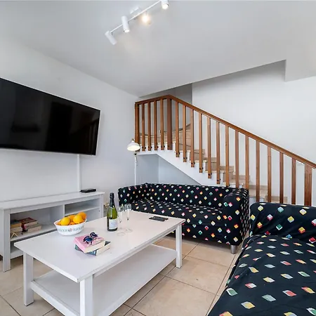 Villa Casa Lago- Private In By Interhome *
